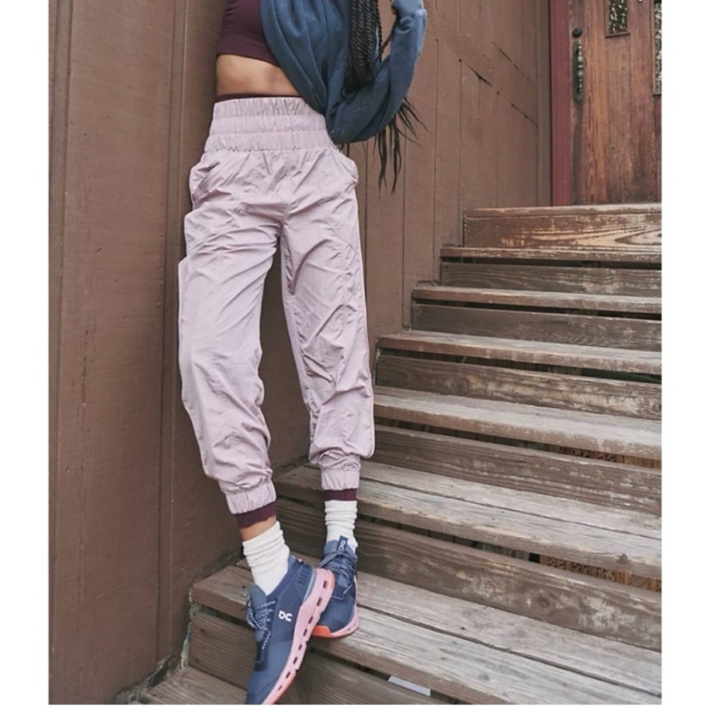 FP MOVEMENT The Way Home Joggers in Mauve
